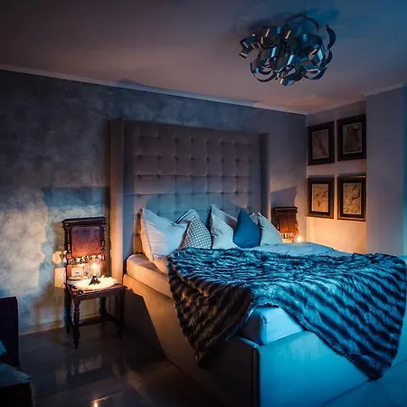 Luxury No. 91 Apartment
